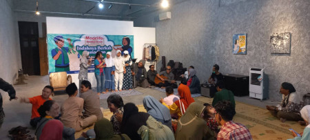 foto buka bersama di equalitera Artspace